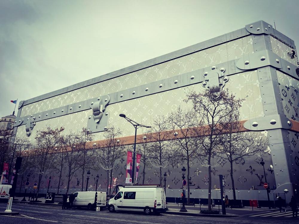 Louis Vuitton 103 Champs Elysées